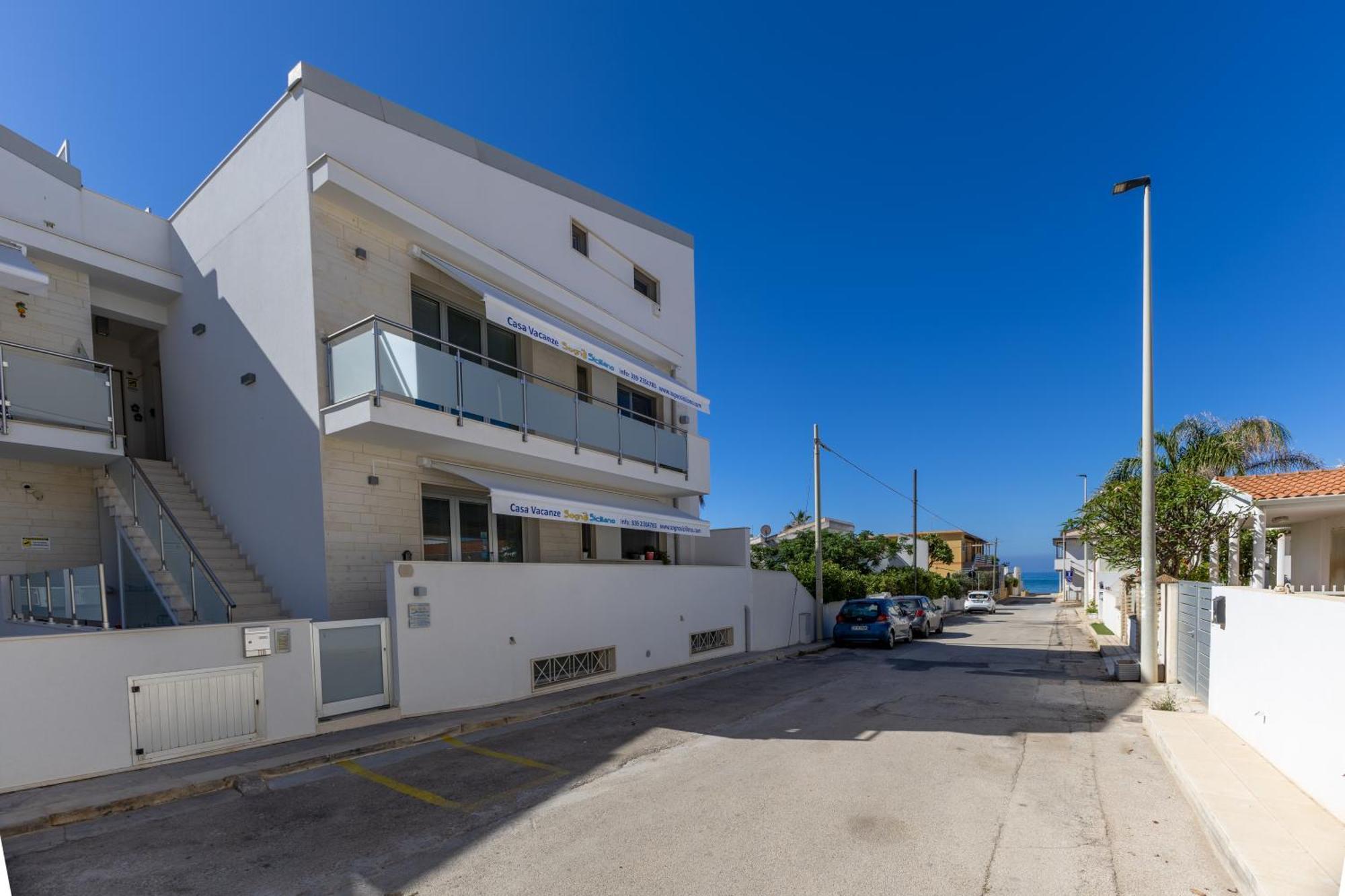 Casa Vacanze Sogno Siciliano 圣克罗切卡梅里纳 外观 照片
